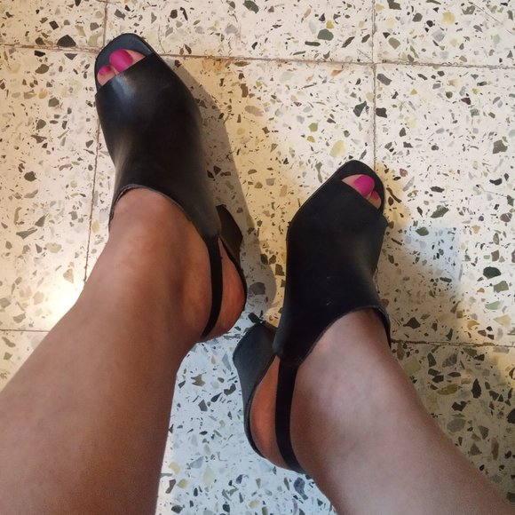 AVBL Franco Sarto Black Leather Peep Toe Mules - US7M / UK5/ EU38 - Picture 2 of 10